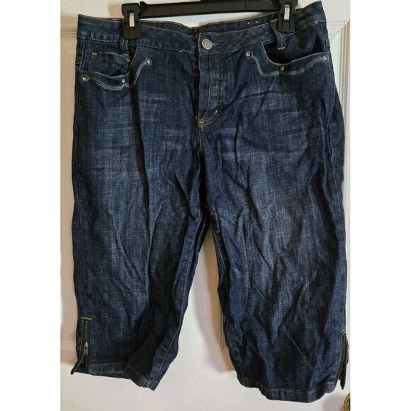Gitano Womens Denim Jean Shorts Knee Length Below Long Modest Size 14 Dark Wash - Picture 2 of 14